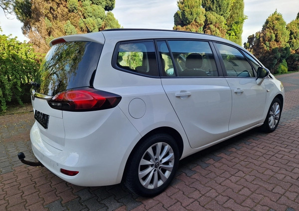 Opel Zafira cena 32900 przebieg: 221289, rok produkcji 2014 z Witnica małe 562